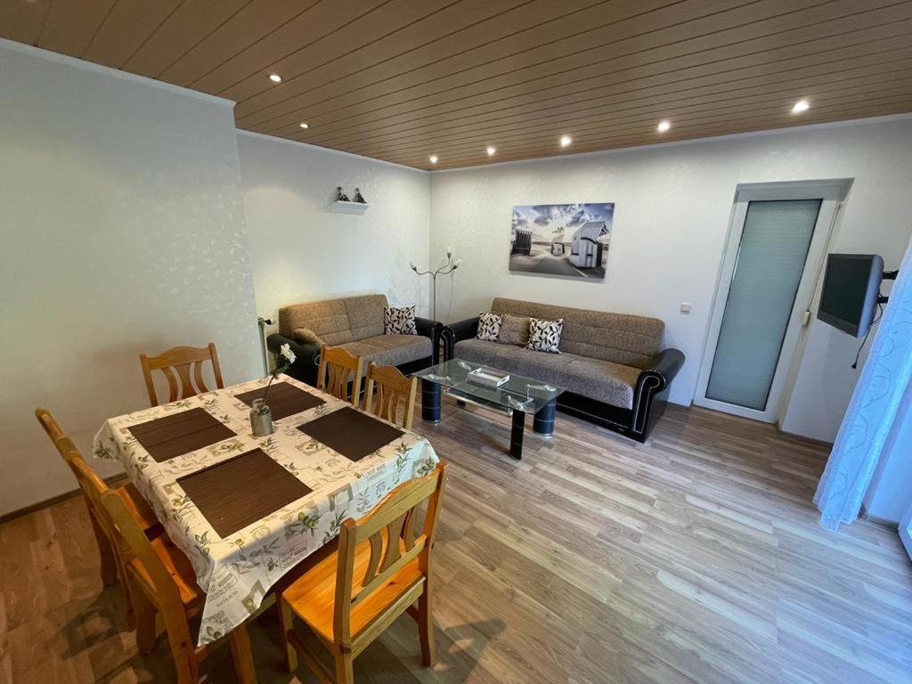 Ferienwohnung Lion Krummhörn Zewnętrze zdjęcie